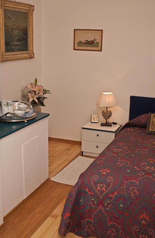 B&B Better Trieste Habitación foto